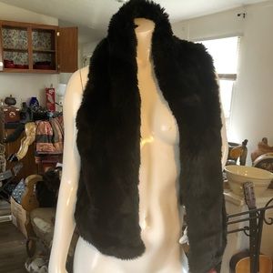 Vest faux fur and vegan leather